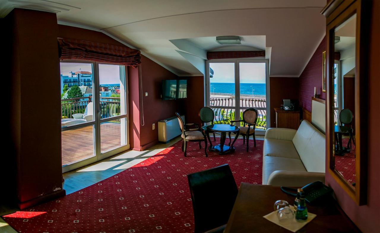 Hotel Apollo Darlowko Eksteriør bilde